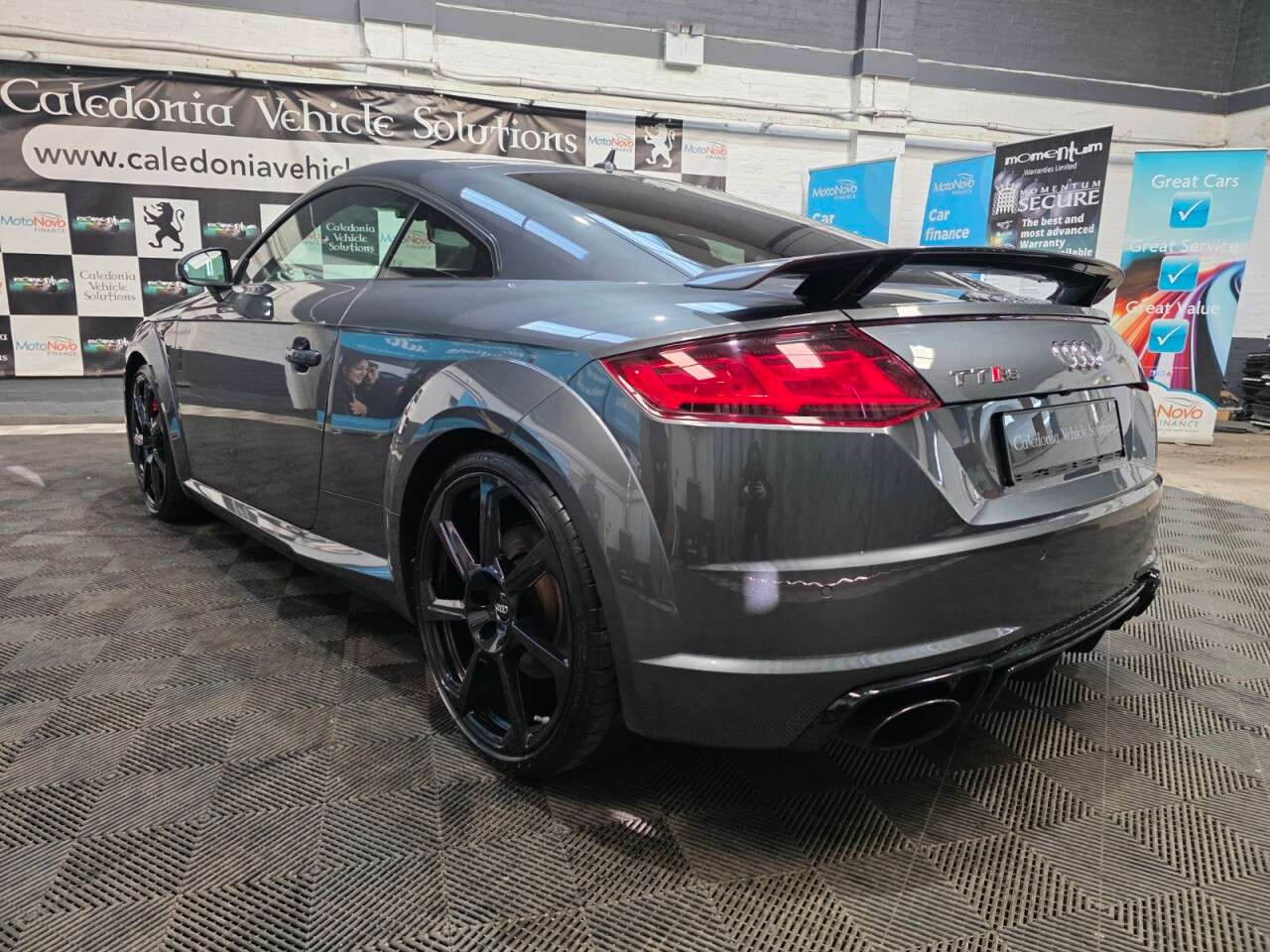 2018 AUDI TT RS 2018 AUDI TT RS