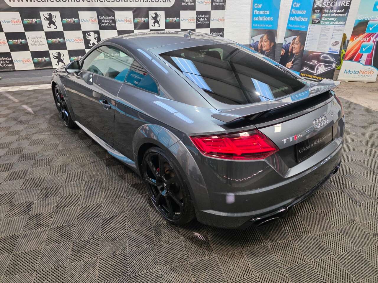 2018 AUDI TT RS 2018 AUDI TT RS