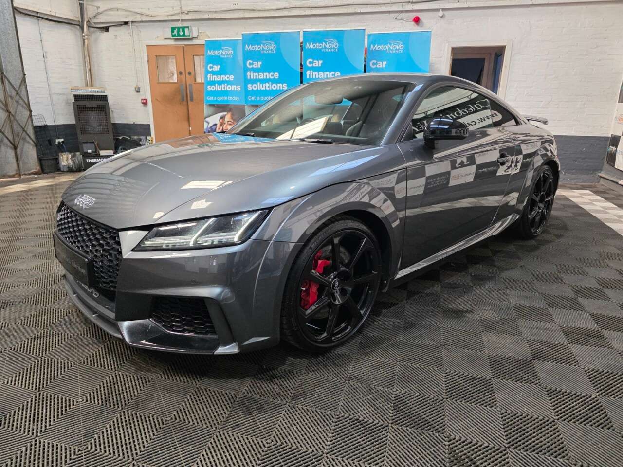 2018 AUDI TT RS 2018 AUDI TT RS