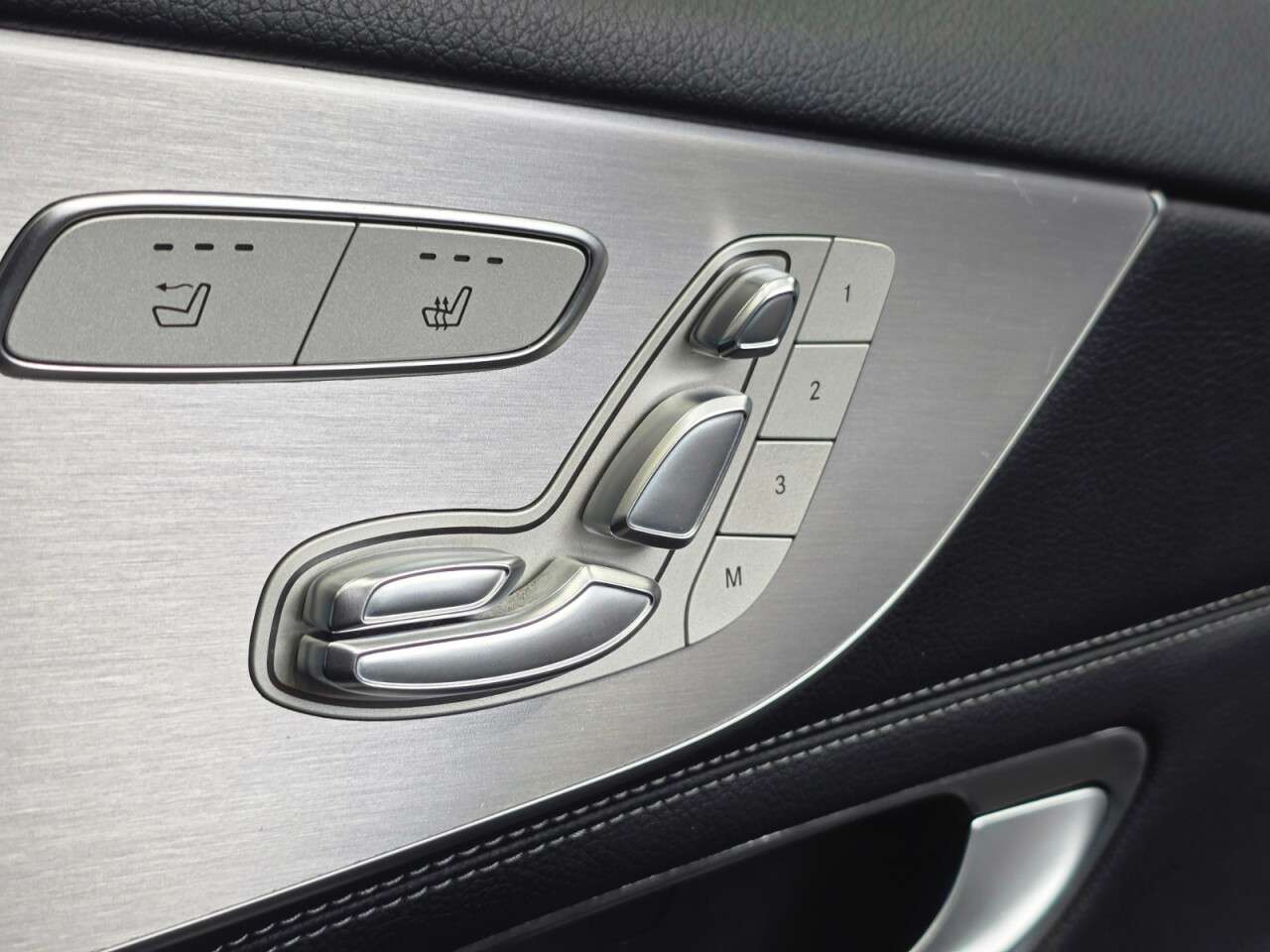 2018 MERCEDES-BENZ C-CLASS 2018 MERCEDES-BENZ C-CLASS