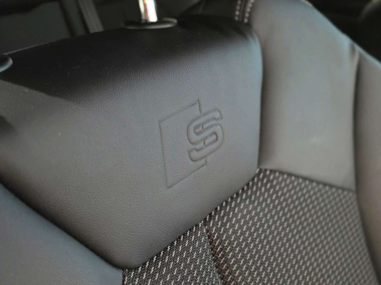 2023 AUDI Q3 2023 AUDI Q3