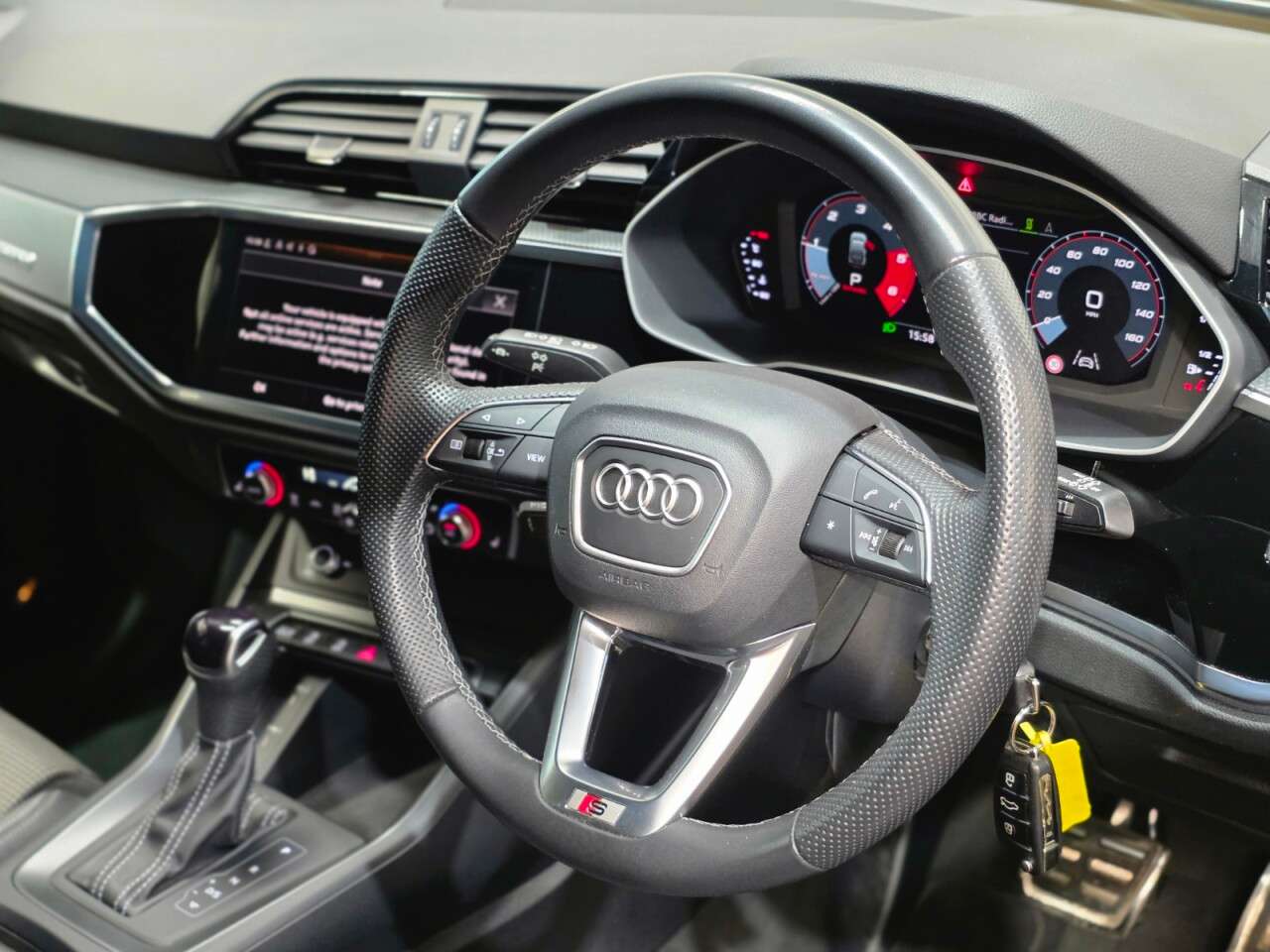 2023 AUDI Q3 2023 AUDI Q3