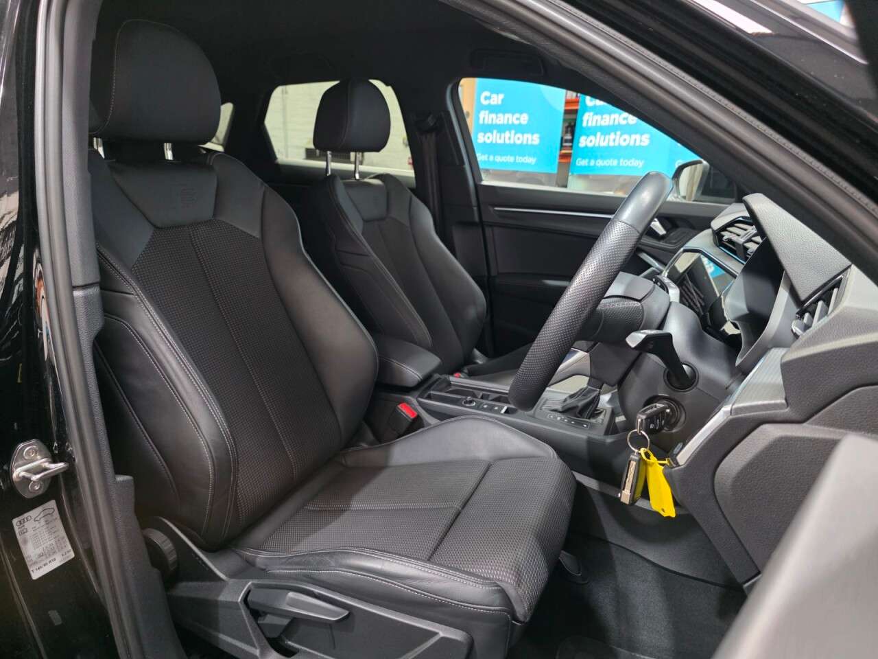 2023 AUDI Q3 2023 AUDI Q3