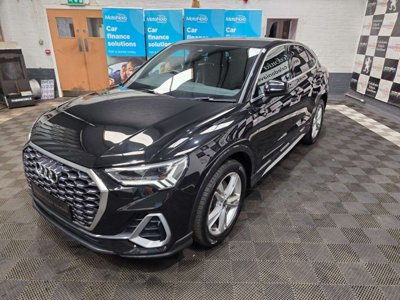 2023 AUDI Q3 2023 AUDI Q3