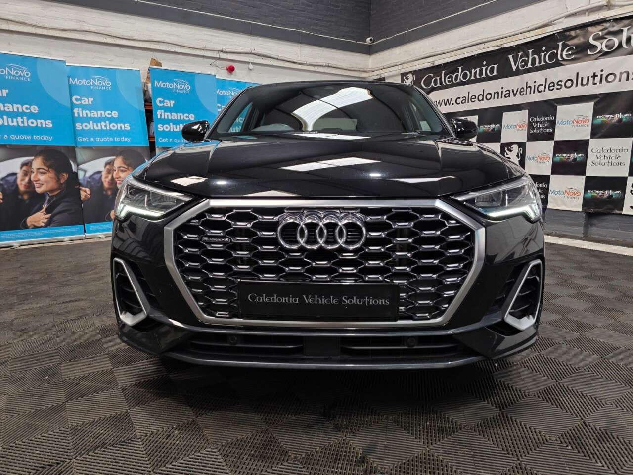 2023 AUDI Q3 2023 AUDI Q3