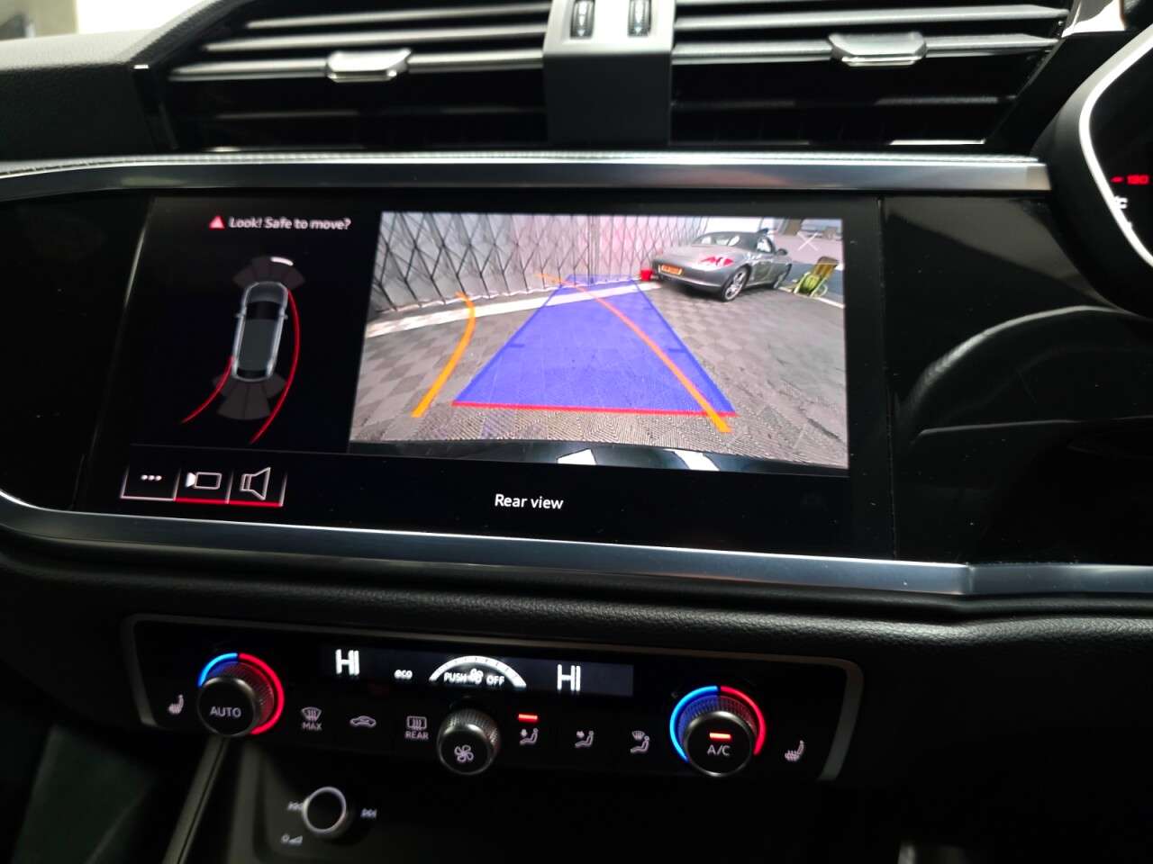 2023 AUDI Q3 2023 AUDI Q3