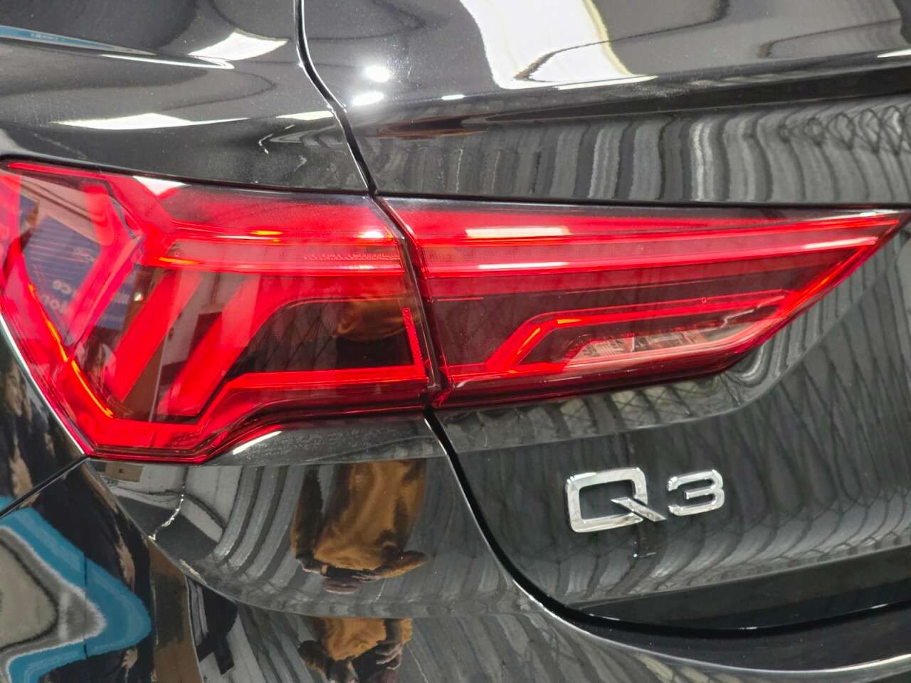 2023 AUDI Q3 2023 AUDI Q3