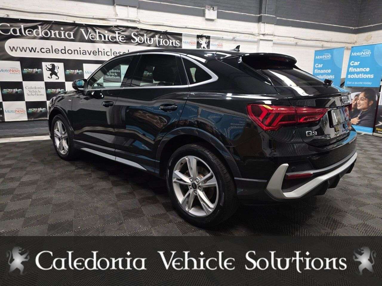 2023 AUDI Q3 2023 AUDI Q3