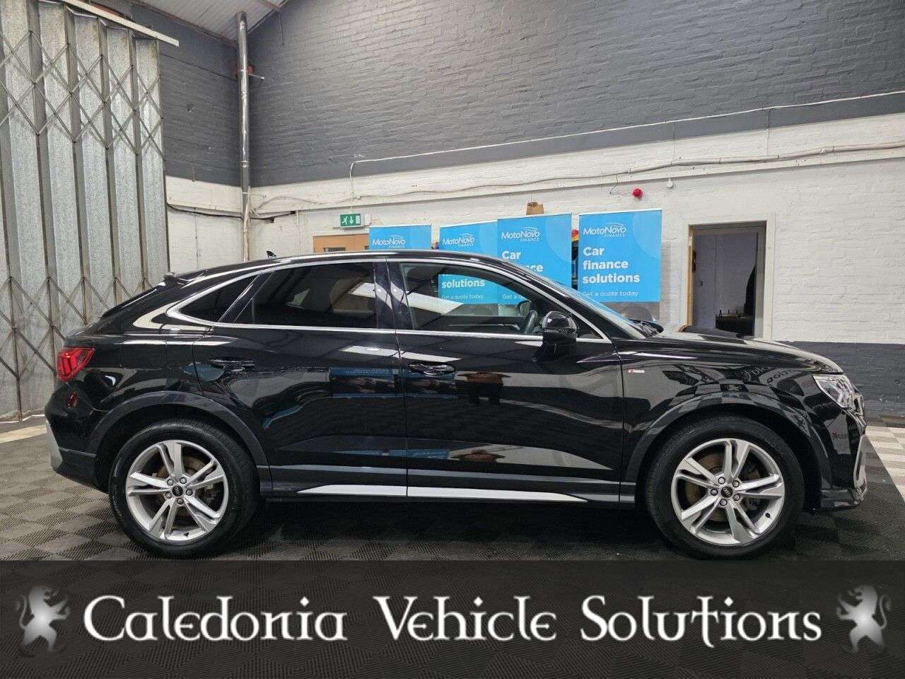 2023 AUDI Q3 2023 AUDI Q3