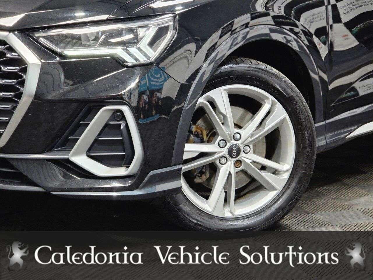 2023 AUDI Q3 2023 AUDI Q3