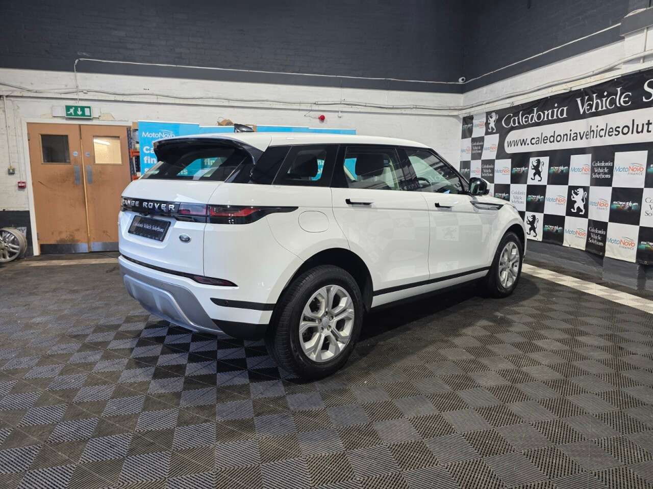2021 LAND ROVER RANGE ROVER EVOQUE 2021 LAND ROVER RANGE ROVER EVOQUE