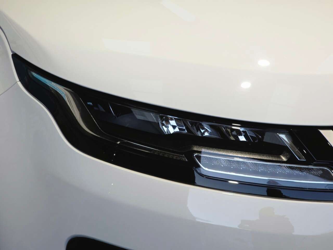 2021 LAND ROVER RANGE ROVER EVOQUE 2021 LAND ROVER RANGE ROVER EVOQUE