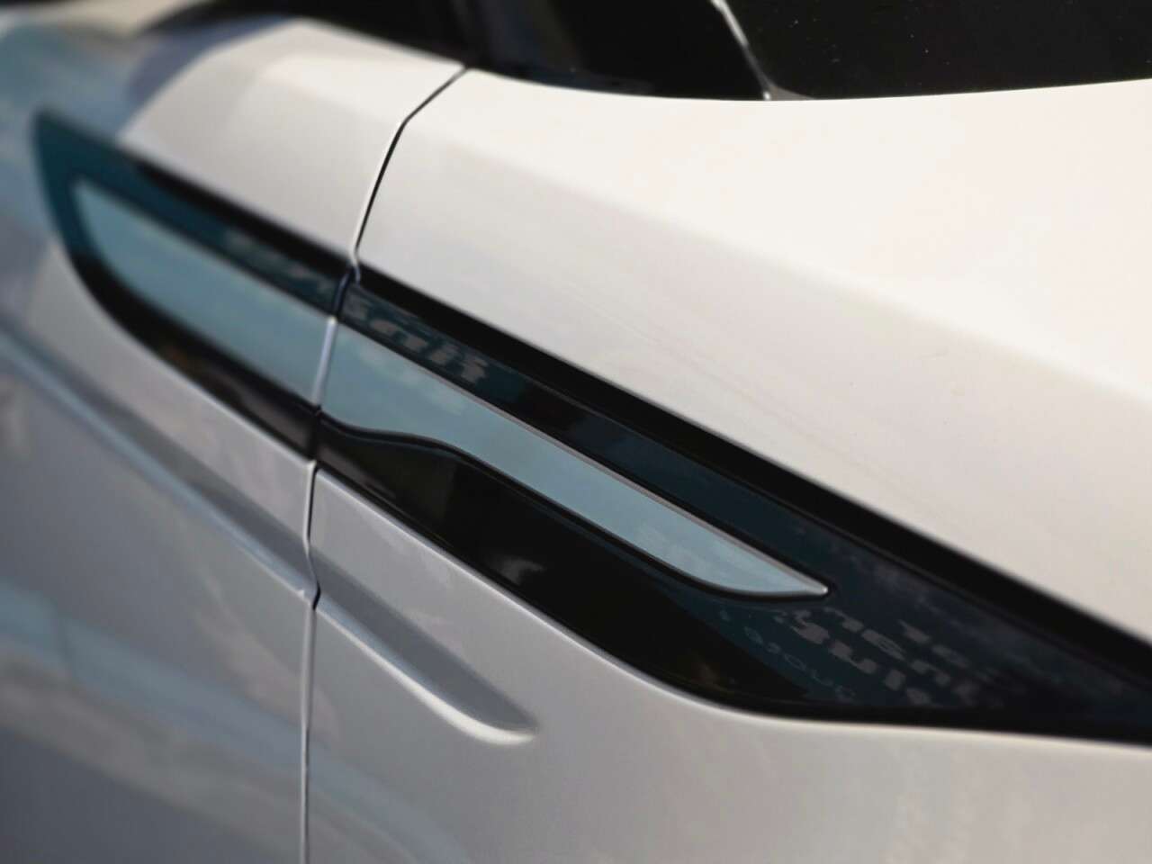 2021 LAND ROVER RANGE ROVER EVOQUE 2021 LAND ROVER RANGE ROVER EVOQUE