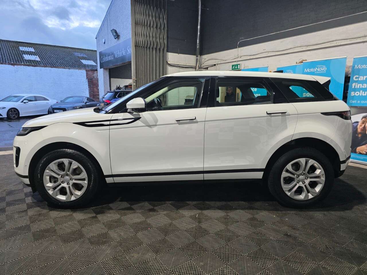 2021 LAND ROVER RANGE ROVER EVOQUE 2021 LAND ROVER RANGE ROVER EVOQUE