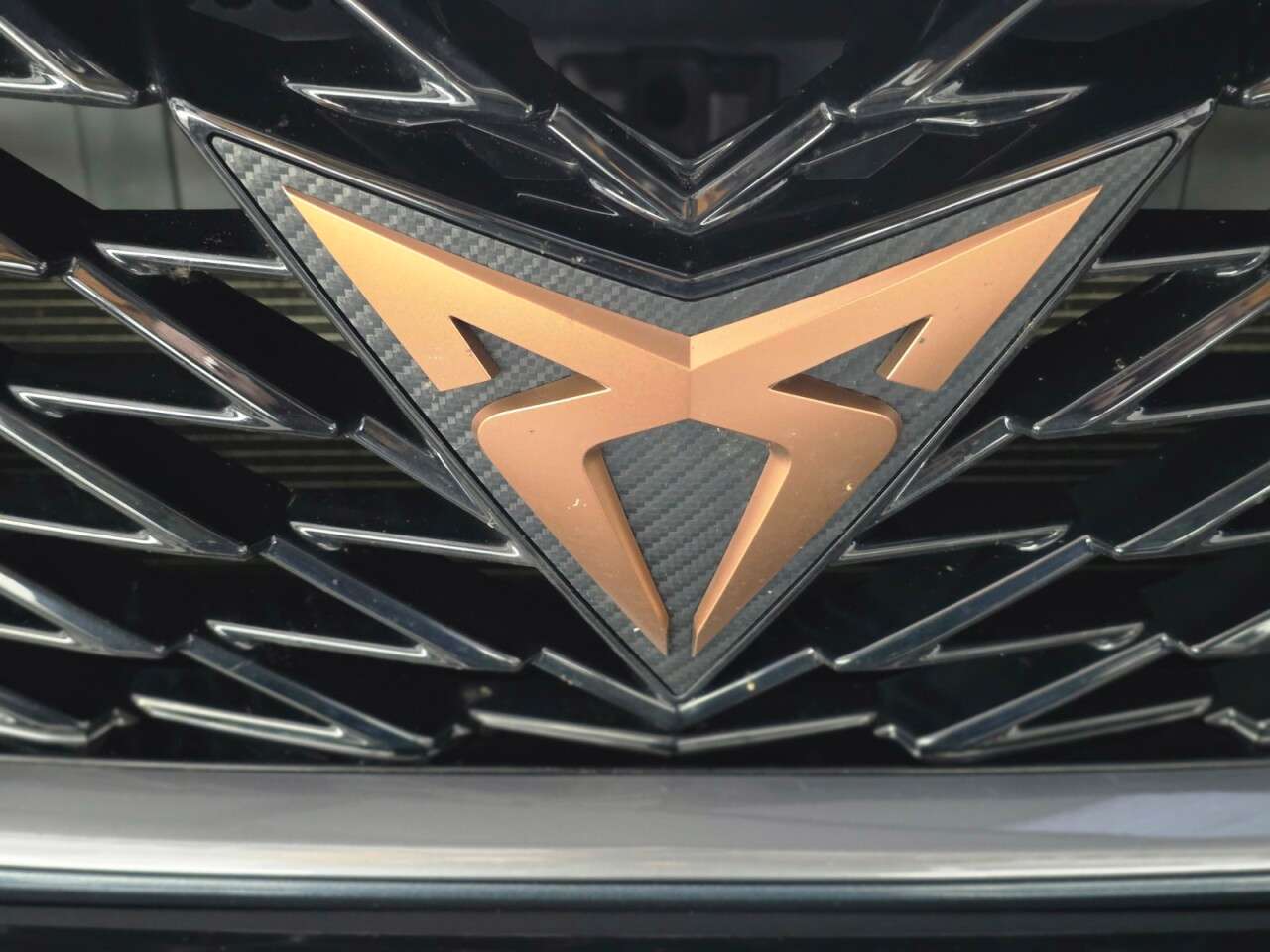 2021 CUPRA FORMENTOR 2021 CUPRA FORMENTOR