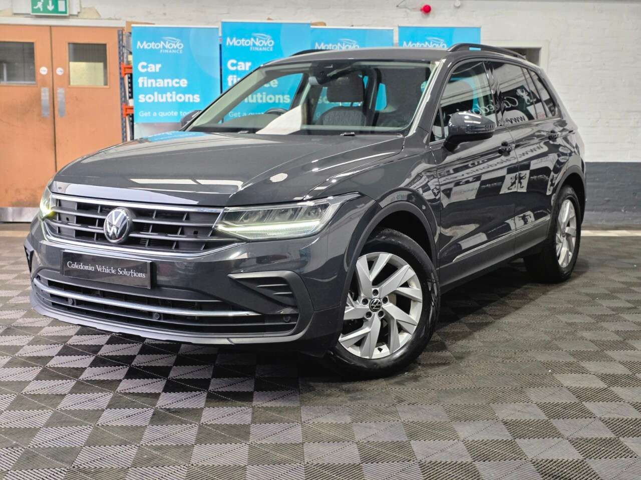 2022 VOLKSWAGEN TIGUAN 2022 VOLKSWAGEN TIGUAN