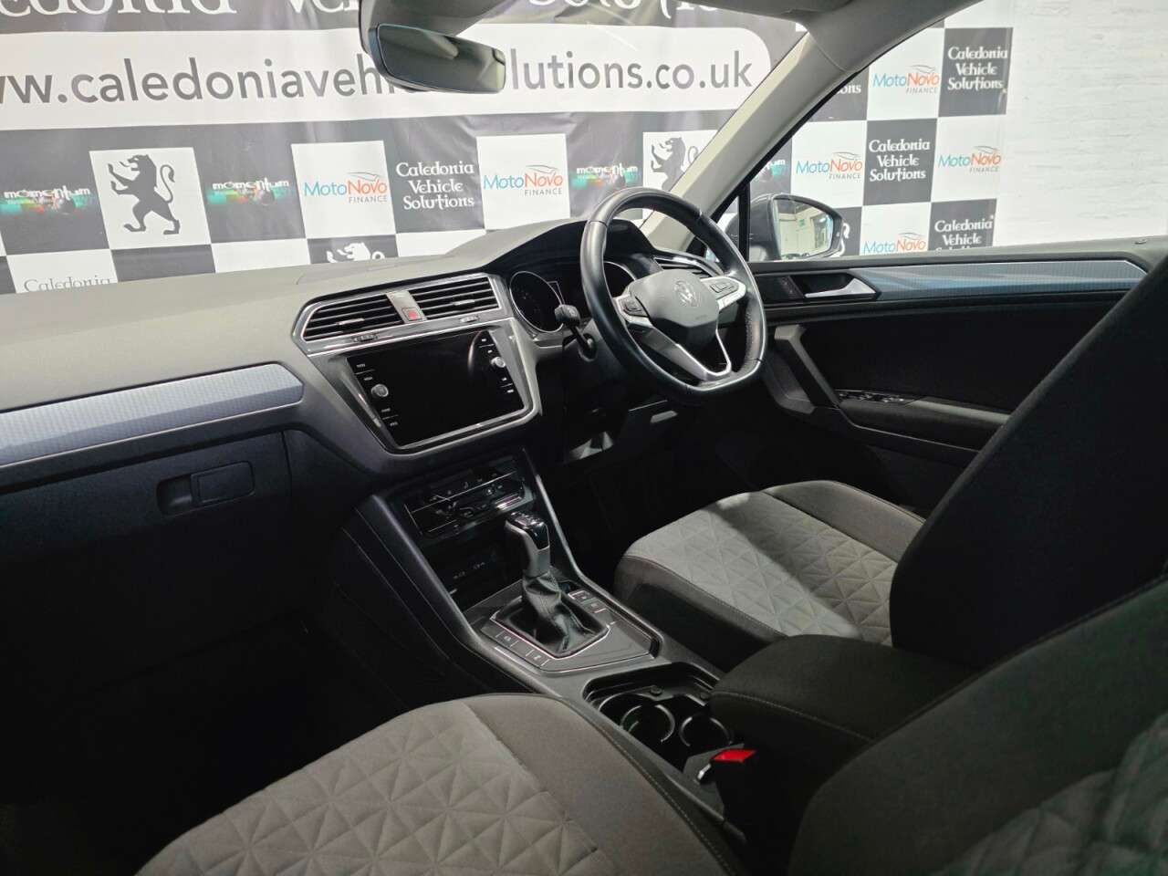 2022 VOLKSWAGEN TIGUAN 2022 VOLKSWAGEN TIGUAN