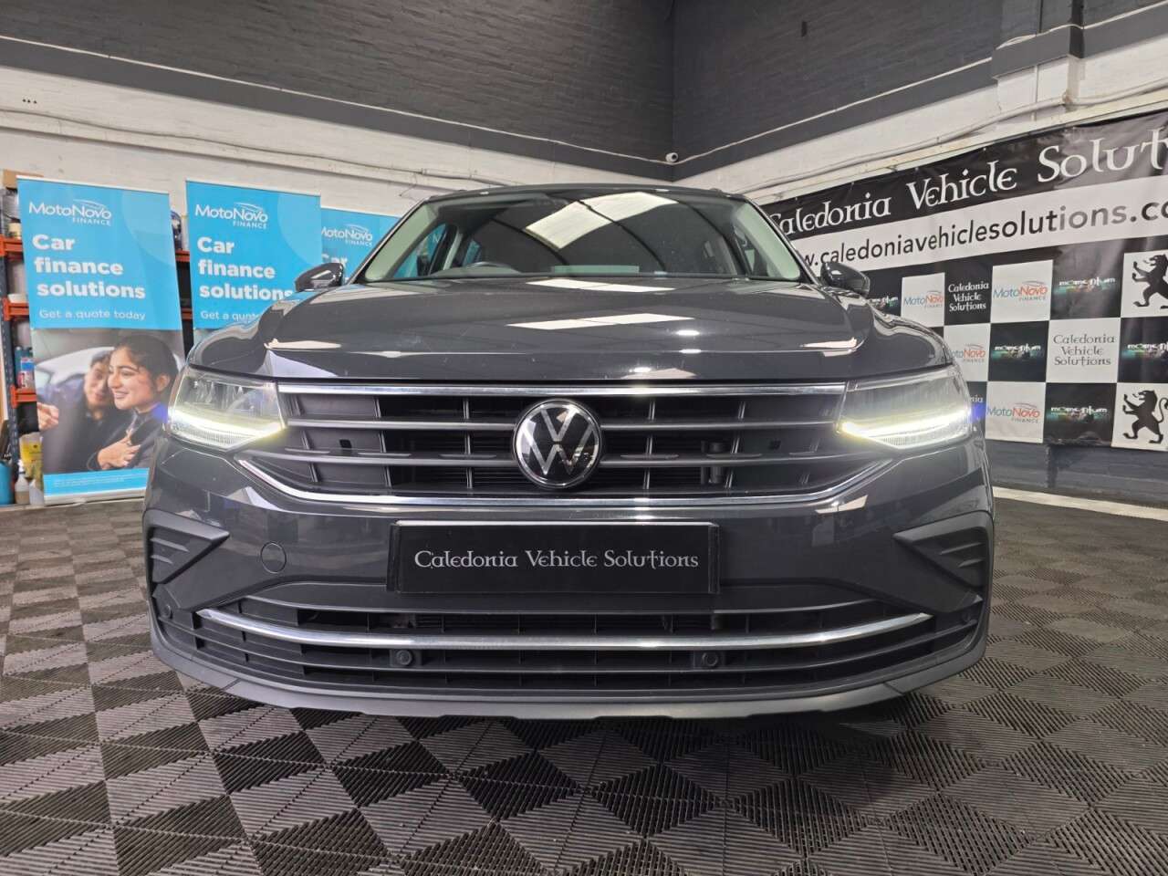 2022 VOLKSWAGEN TIGUAN 2022 VOLKSWAGEN TIGUAN