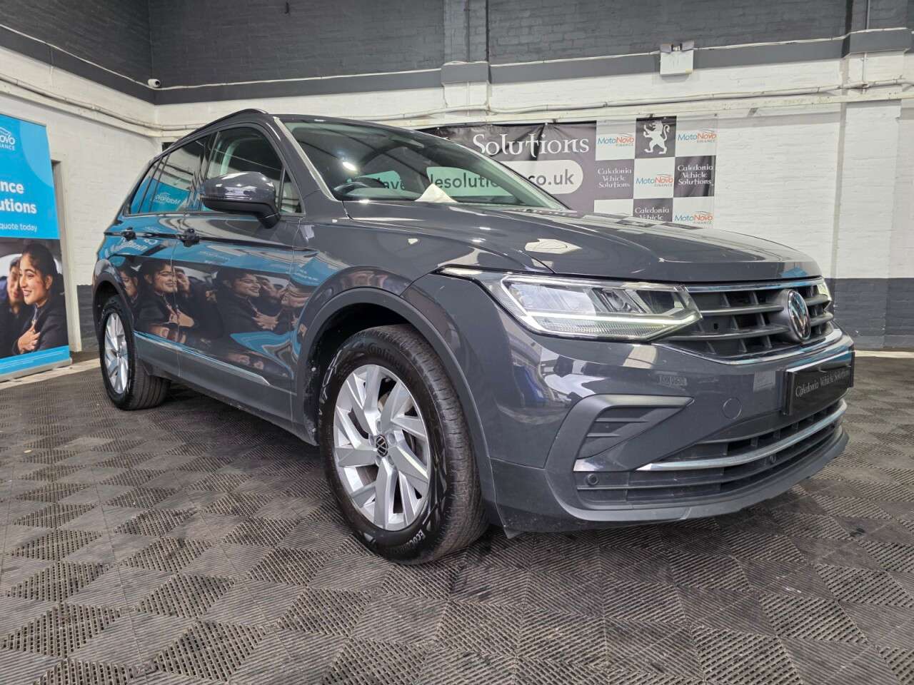 2022 VOLKSWAGEN TIGUAN 2022 VOLKSWAGEN TIGUAN