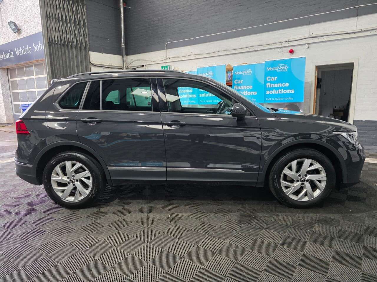 2022 VOLKSWAGEN TIGUAN 2022 VOLKSWAGEN TIGUAN