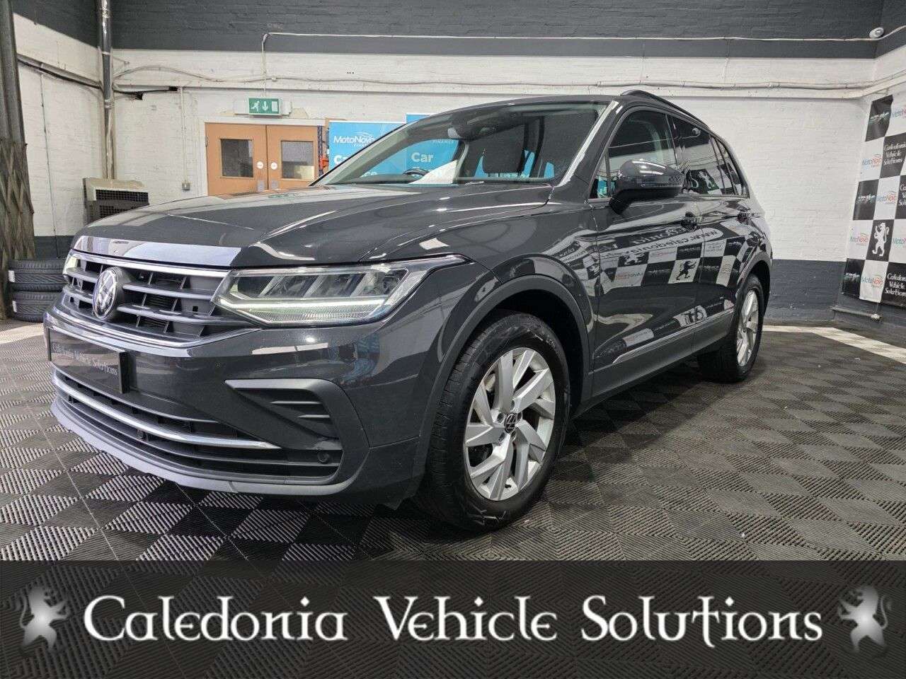 2022 VOLKSWAGEN TIGUAN 2022 VOLKSWAGEN TIGUAN