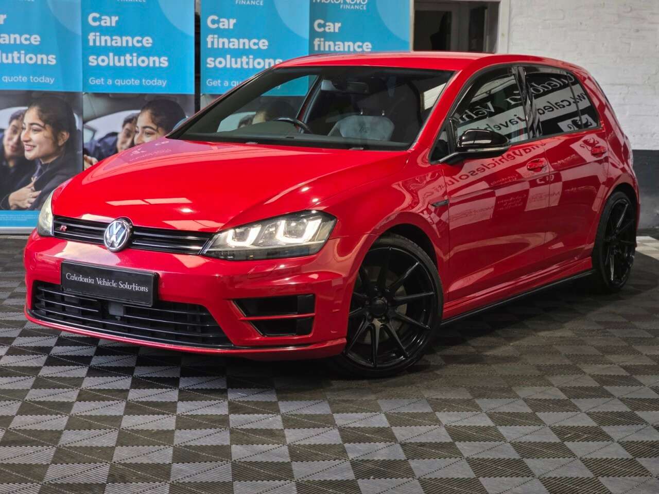 A 2014 VOLKSWAGEN GOLF 2.0 TSI BlueMotion Tech R Hatchback 5dr Petrol Manual 4Motion Euro 6 (s/s) A 2014 VOLKSWAGEN GOLF 2.0 TSI BlueMotion Tech R Hatchback 5dr Petrol Manual 4Motion Euro 6 (s/s)