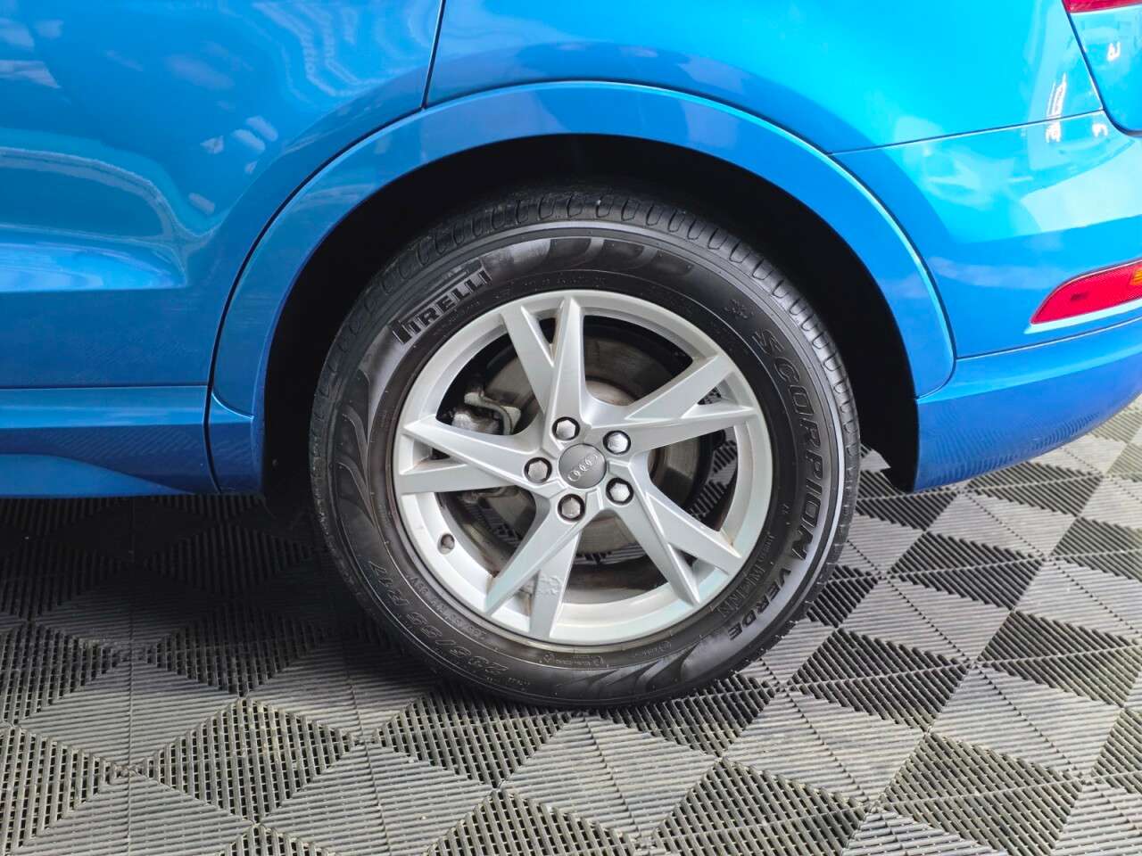 2015 AUDI Q3 2015 AUDI Q3