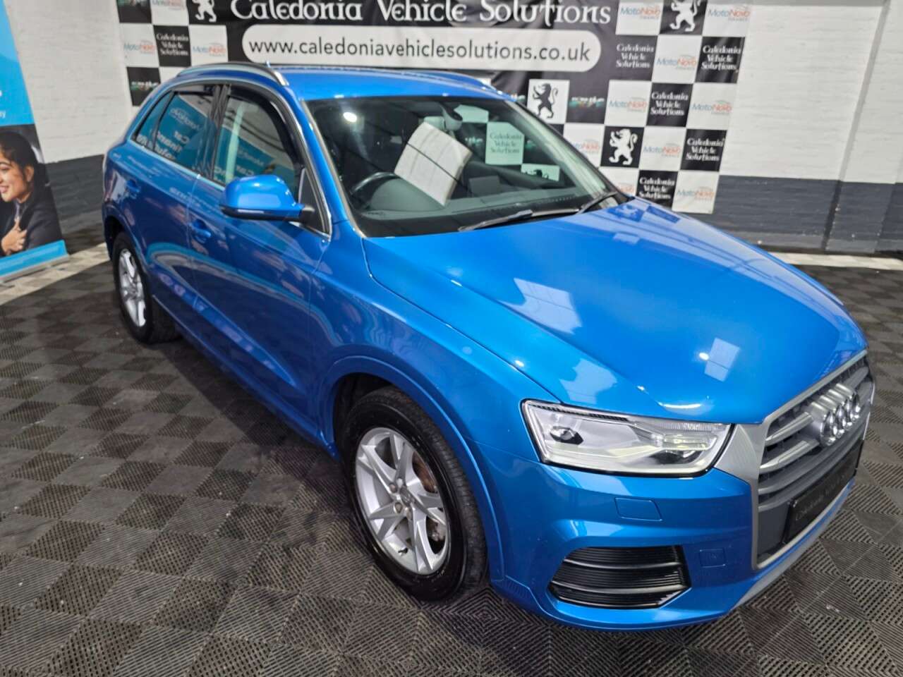 2015 AUDI Q3 2015 AUDI Q3
