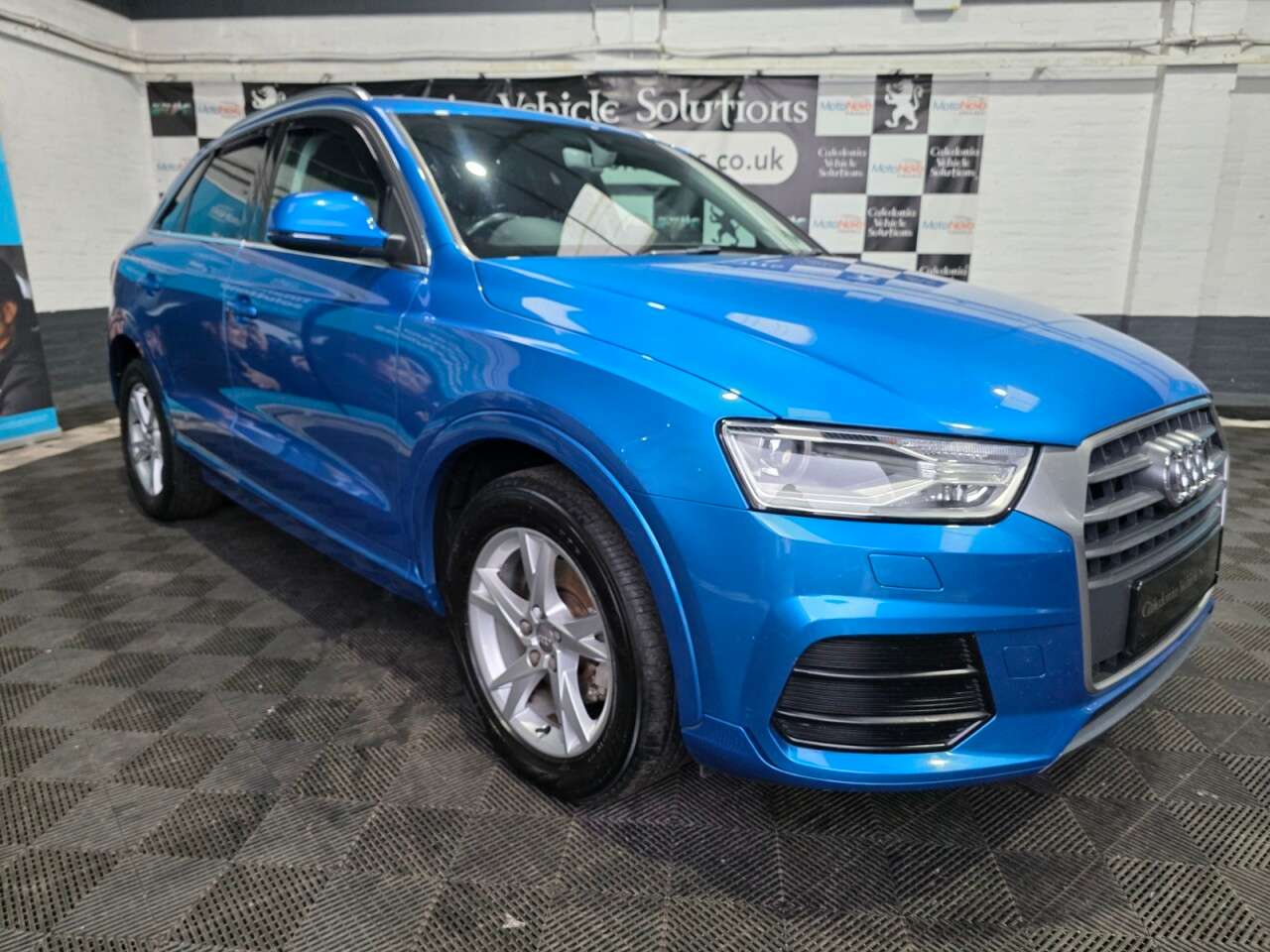 2015 AUDI Q3 2015 AUDI Q3