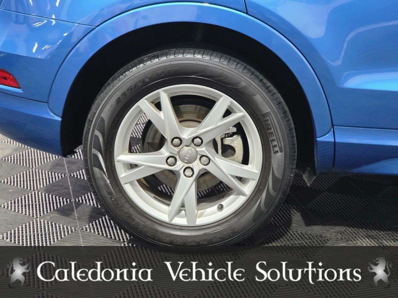 2015 AUDI Q3 2015 AUDI Q3