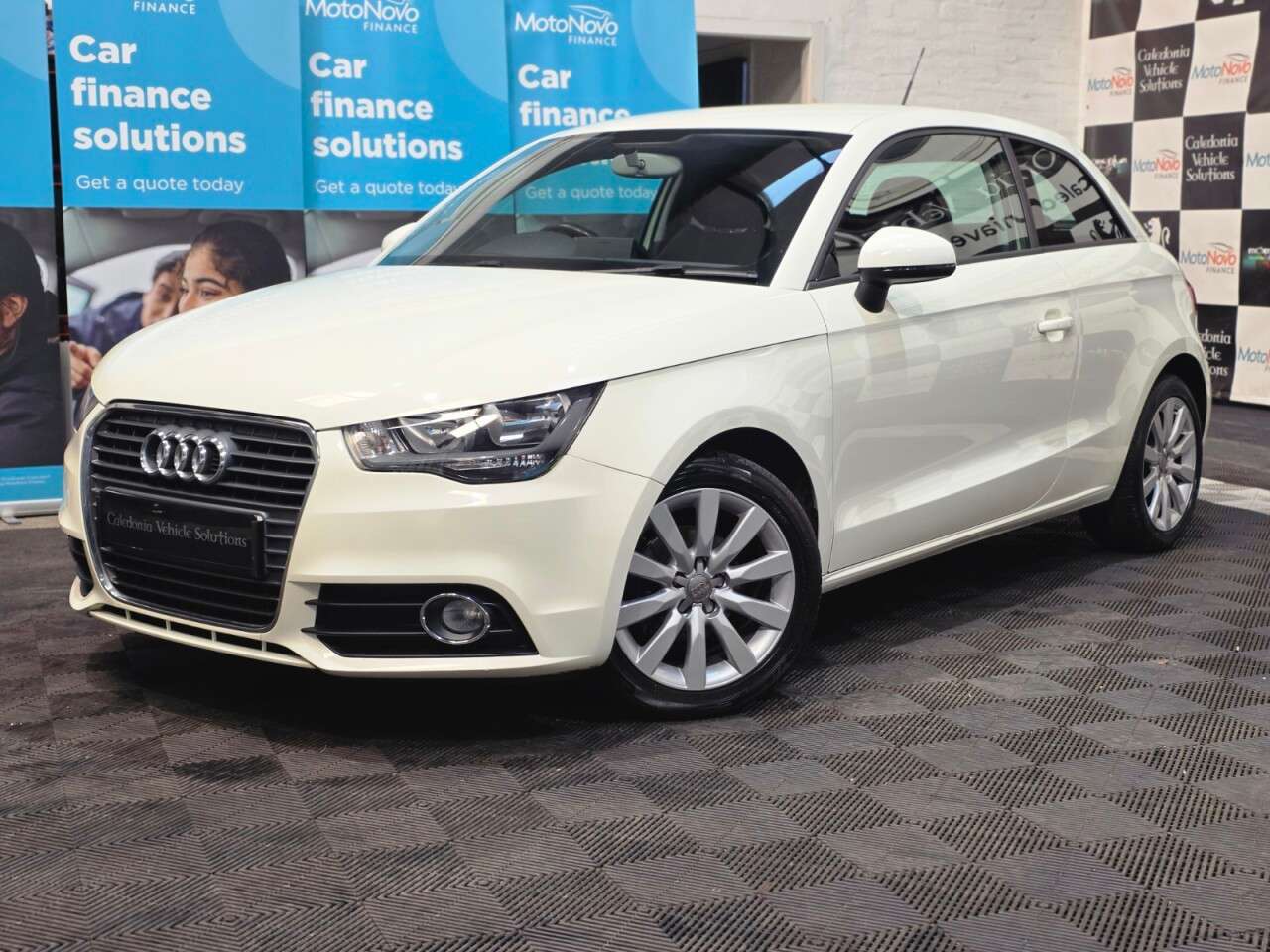 A 2011 AUDI A1 1.2 TFSI Sport Hatchback 3dr Petrol Manual Euro 5 (s/s) (86 ps) A 2011 AUDI A1 1.2 TFSI Sport Hatchback 3dr Petrol Manual Euro 5 (s/s) (86 ps)