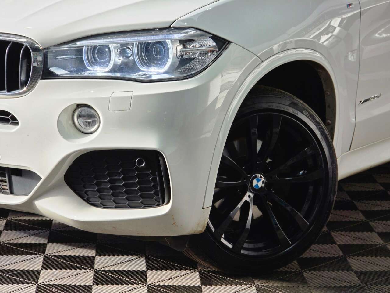 2015 BMW X5 2015 BMW X5