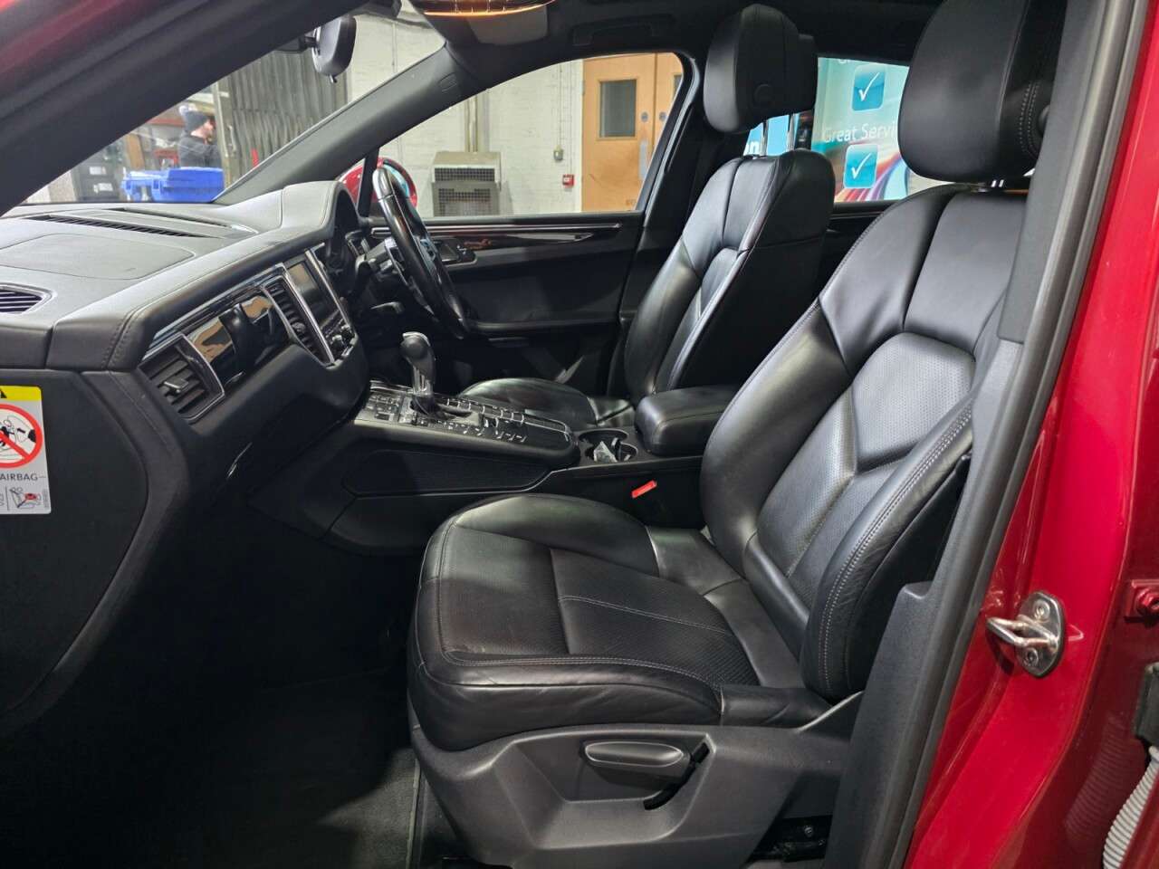 2015 PORSCHE MACAN 2015 PORSCHE MACAN