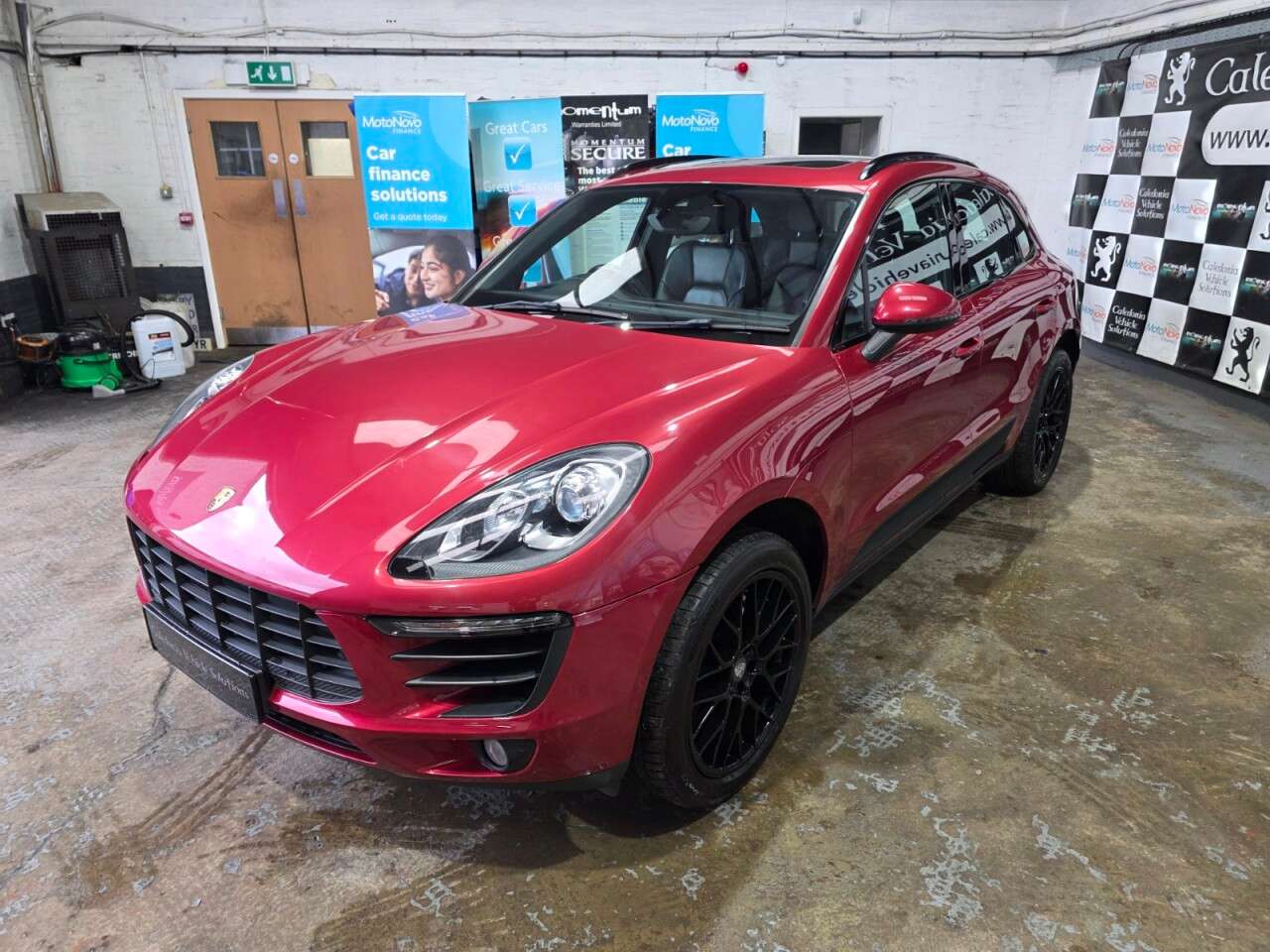 2015 PORSCHE MACAN 2015 PORSCHE MACAN