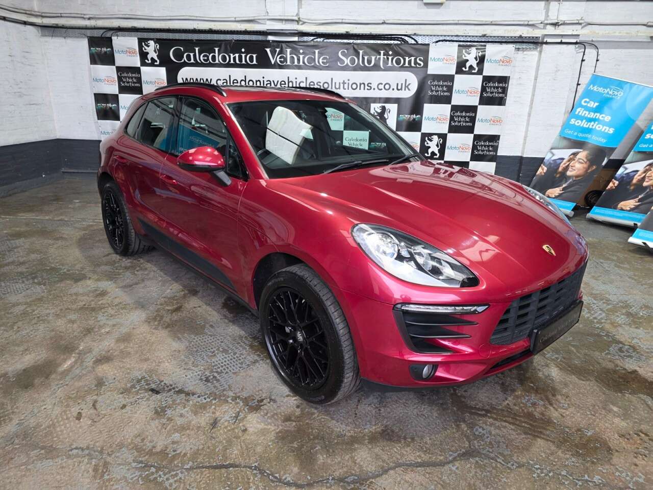 2015 PORSCHE MACAN 2015 PORSCHE MACAN