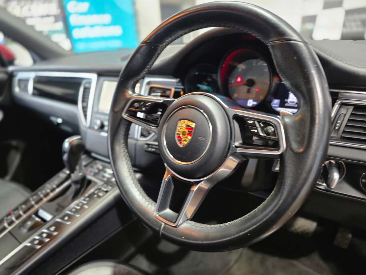 2015 PORSCHE MACAN 2015 PORSCHE MACAN