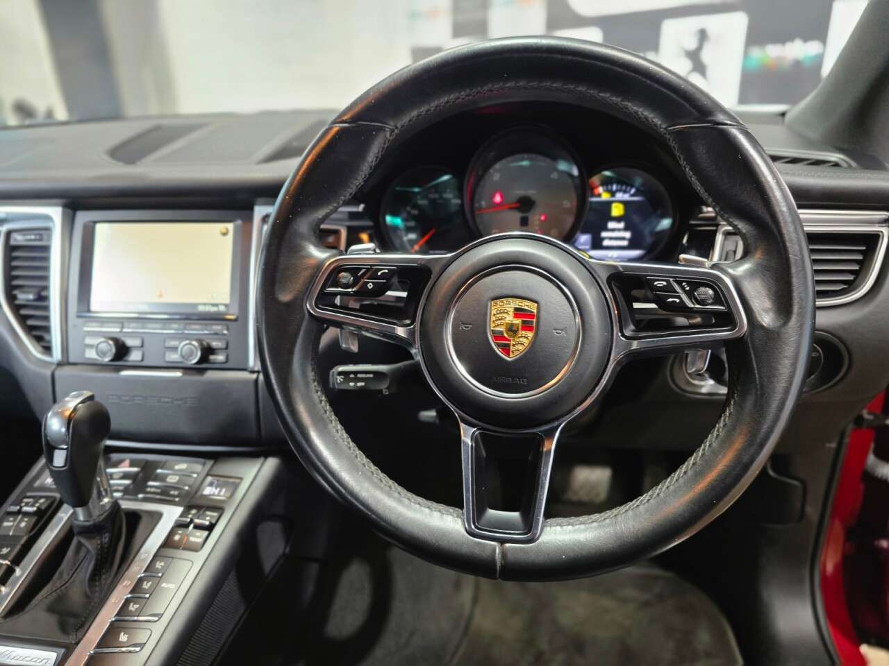 2015 PORSCHE MACAN 2015 PORSCHE MACAN