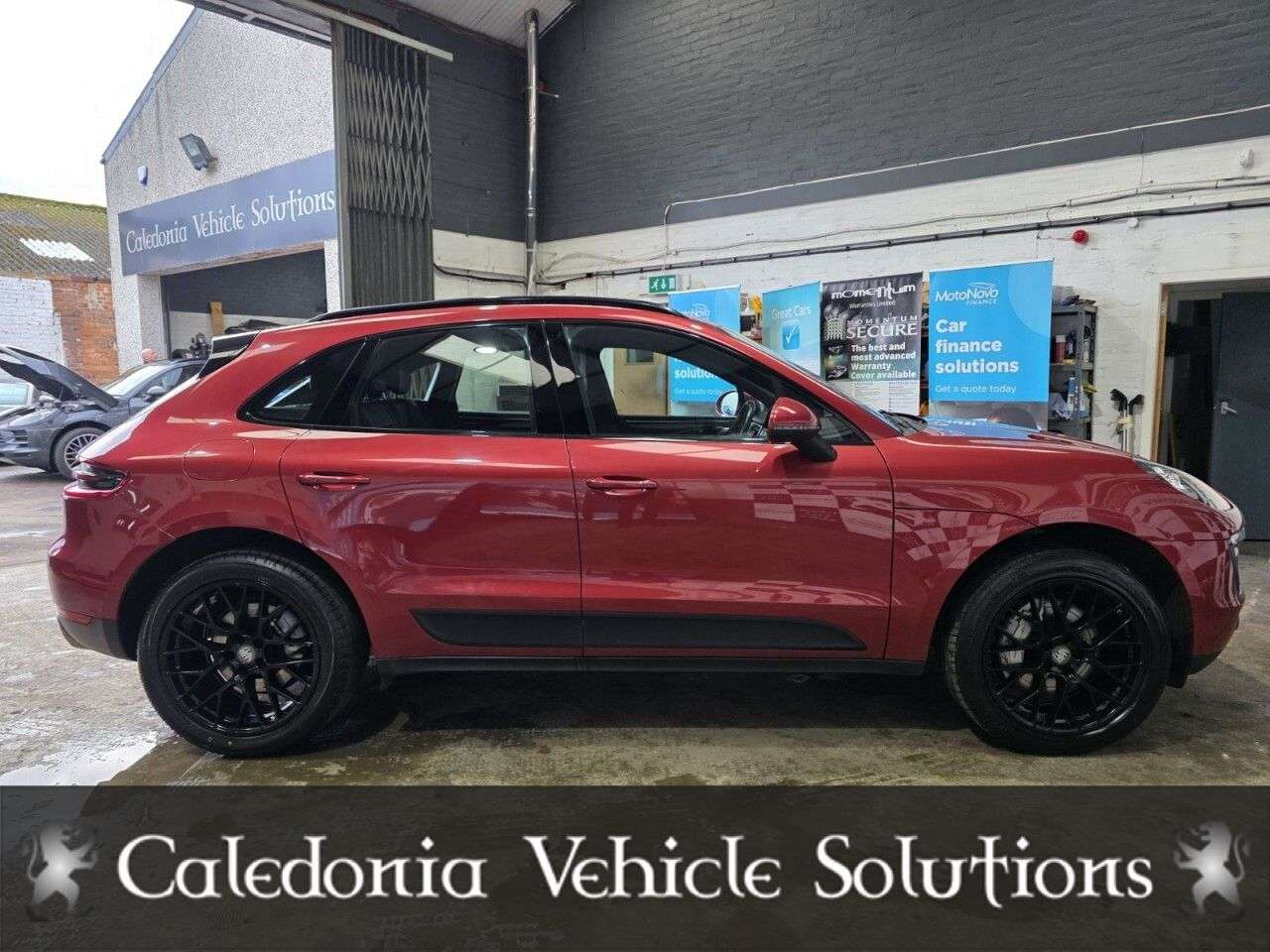 2015 PORSCHE MACAN 2015 PORSCHE MACAN