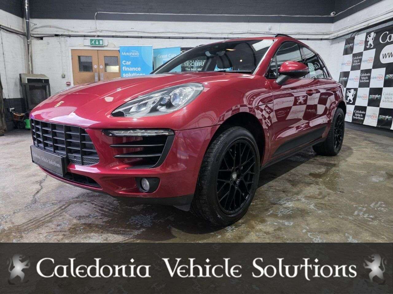 2015 PORSCHE MACAN 2015 PORSCHE MACAN