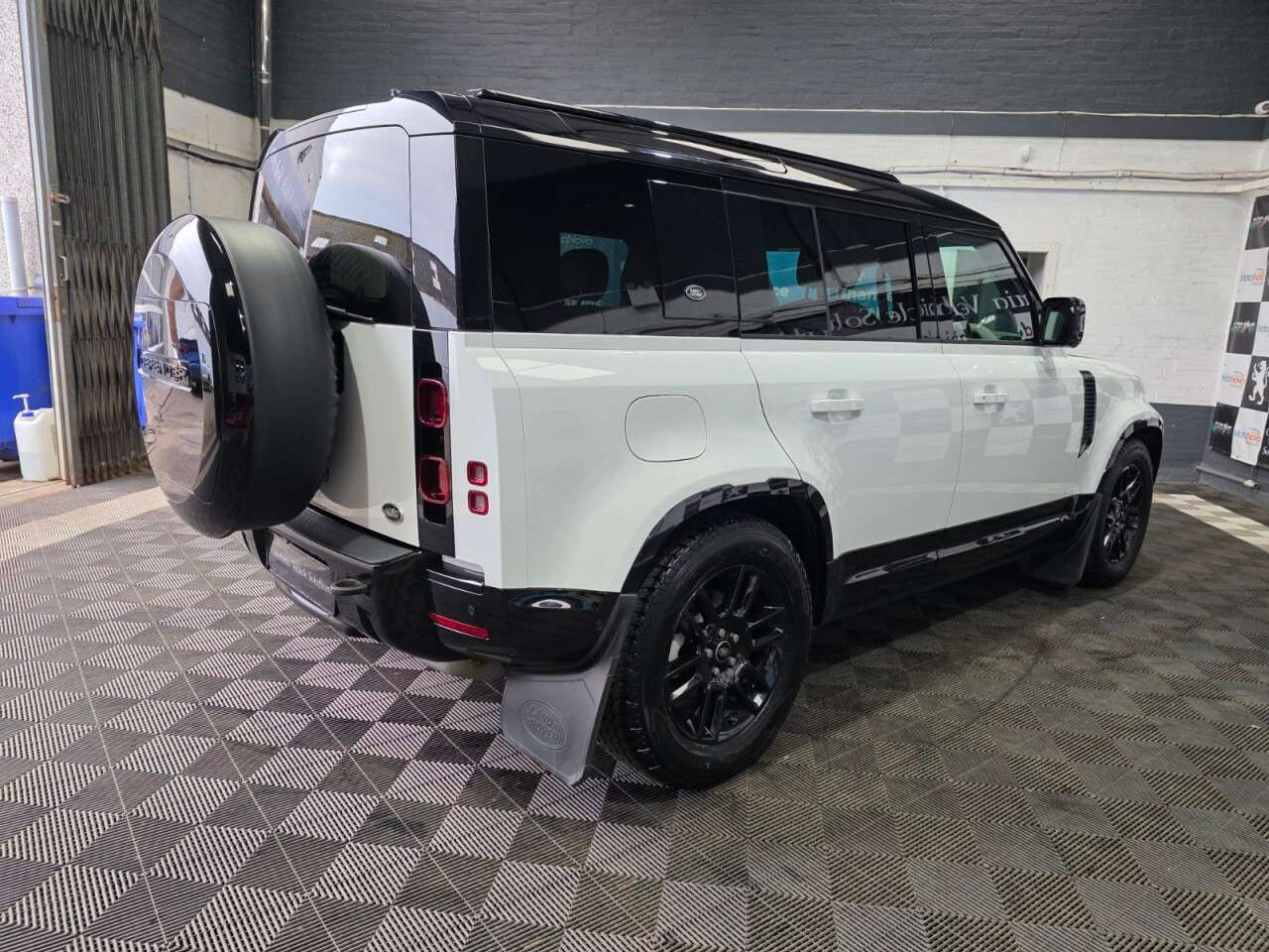 2021 LAND ROVER DEFENDER 2021 LAND ROVER DEFENDER