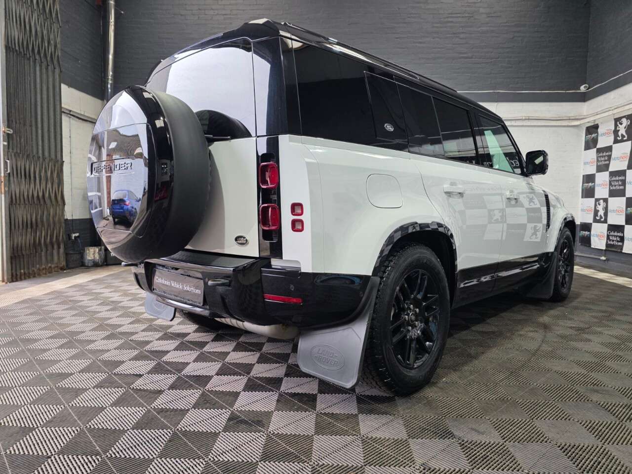 2021 LAND ROVER DEFENDER 2021 LAND ROVER DEFENDER