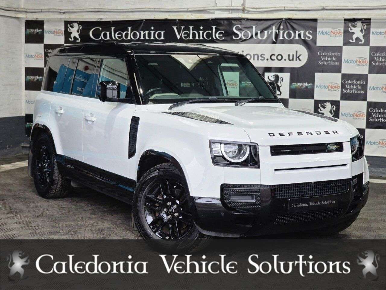 A 2021 LAND ROVER DEFENDER 3.0 D250 MHEV X-Dynamic S SUV 5dr Diesel Auto 4WD Euro 6 (s/s) (250 ps) A 2021 LAND ROVER DEFENDER 3.0 D250 MHEV X-Dynamic S SUV 5dr Diesel Auto 4WD Euro 6 (s/s) (250 ps)