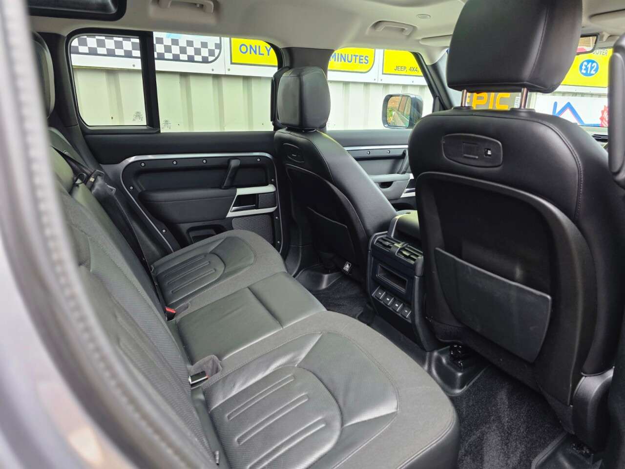 2020 LAND ROVER DEFENDER 2020 LAND ROVER DEFENDER