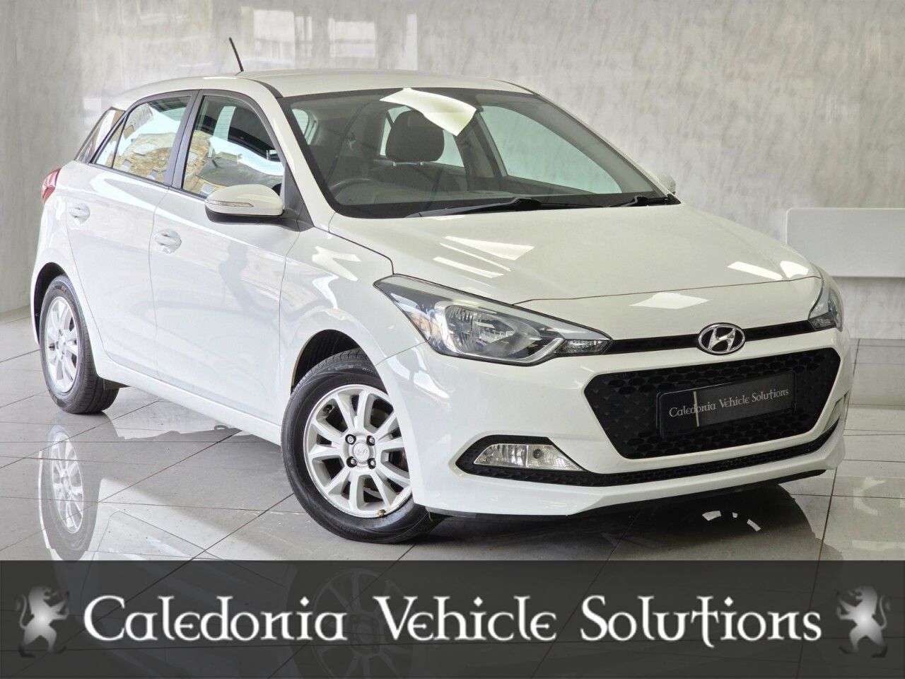 A 2017 HYUNDAI I20 1.2 SE Hatchback 5dr Petrol Manual Euro 6 (84 ps) A 2017 HYUNDAI I20 1.2 SE Hatchback 5dr Petrol Manual Euro 6 (84 ps)
