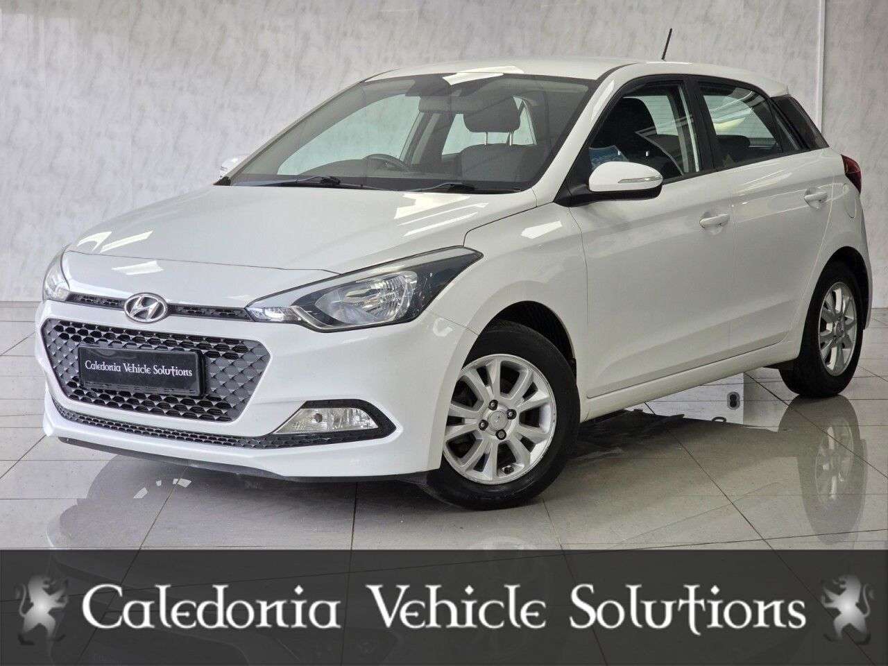 A 2017 HYUNDAI I20 1.2 SE Hatchback 5dr Petrol Manual Euro 6 (84 ps) A 2017 HYUNDAI I20 1.2 SE Hatchback 5dr Petrol Manual Euro 6 (84 ps)