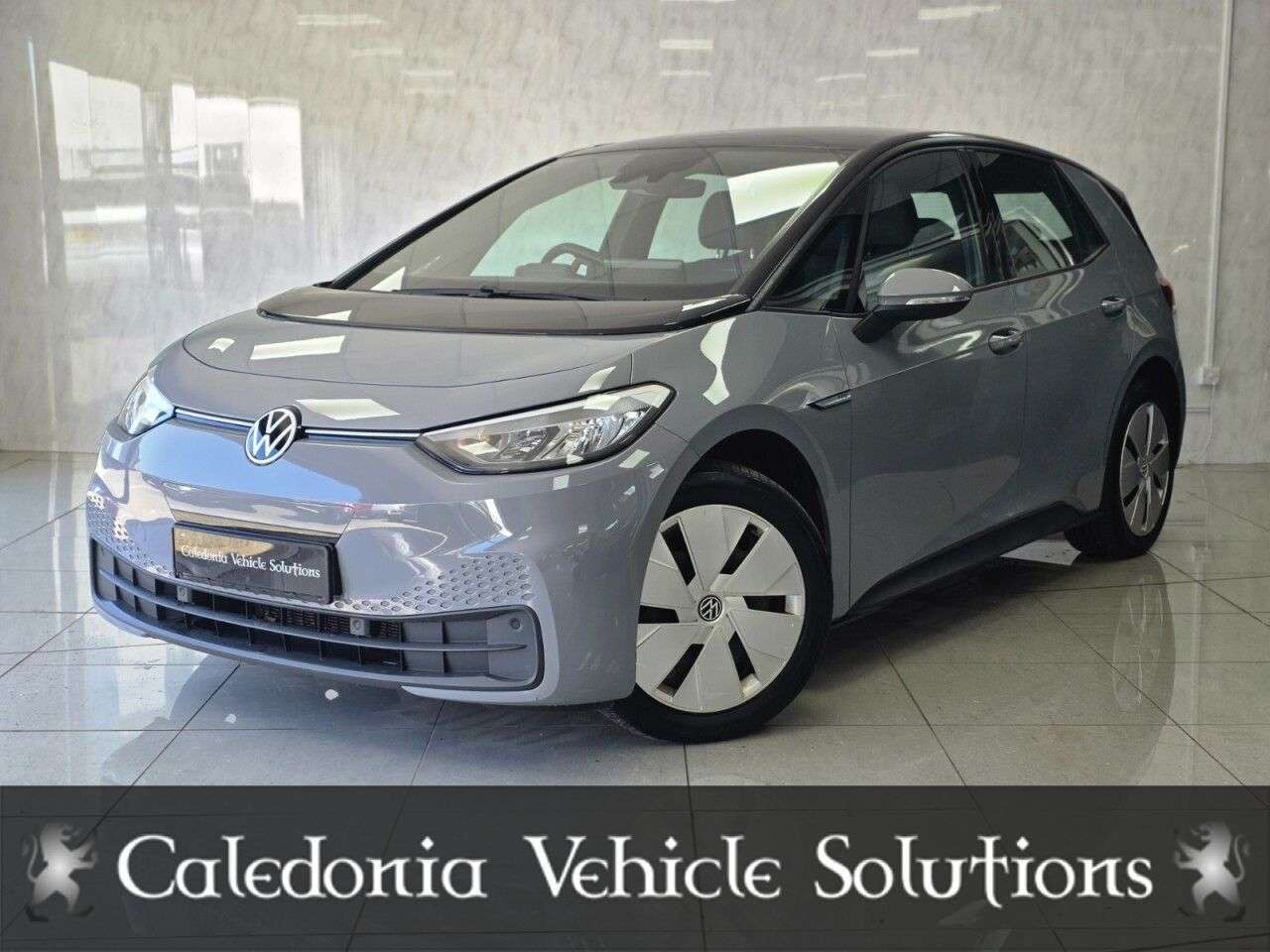 A 2021 VOLKSWAGEN ID.3 Pro Performance 58kWh Life Hatchback 5dr Electric Auto (204 ps) A 2021 VOLKSWAGEN ID.3 Pro Performance 58kWh Life Hatchback 5dr Electric Auto (204 ps)