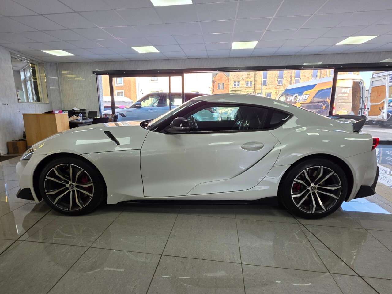 2021 TOYOTA SUPRA 2021 TOYOTA SUPRA