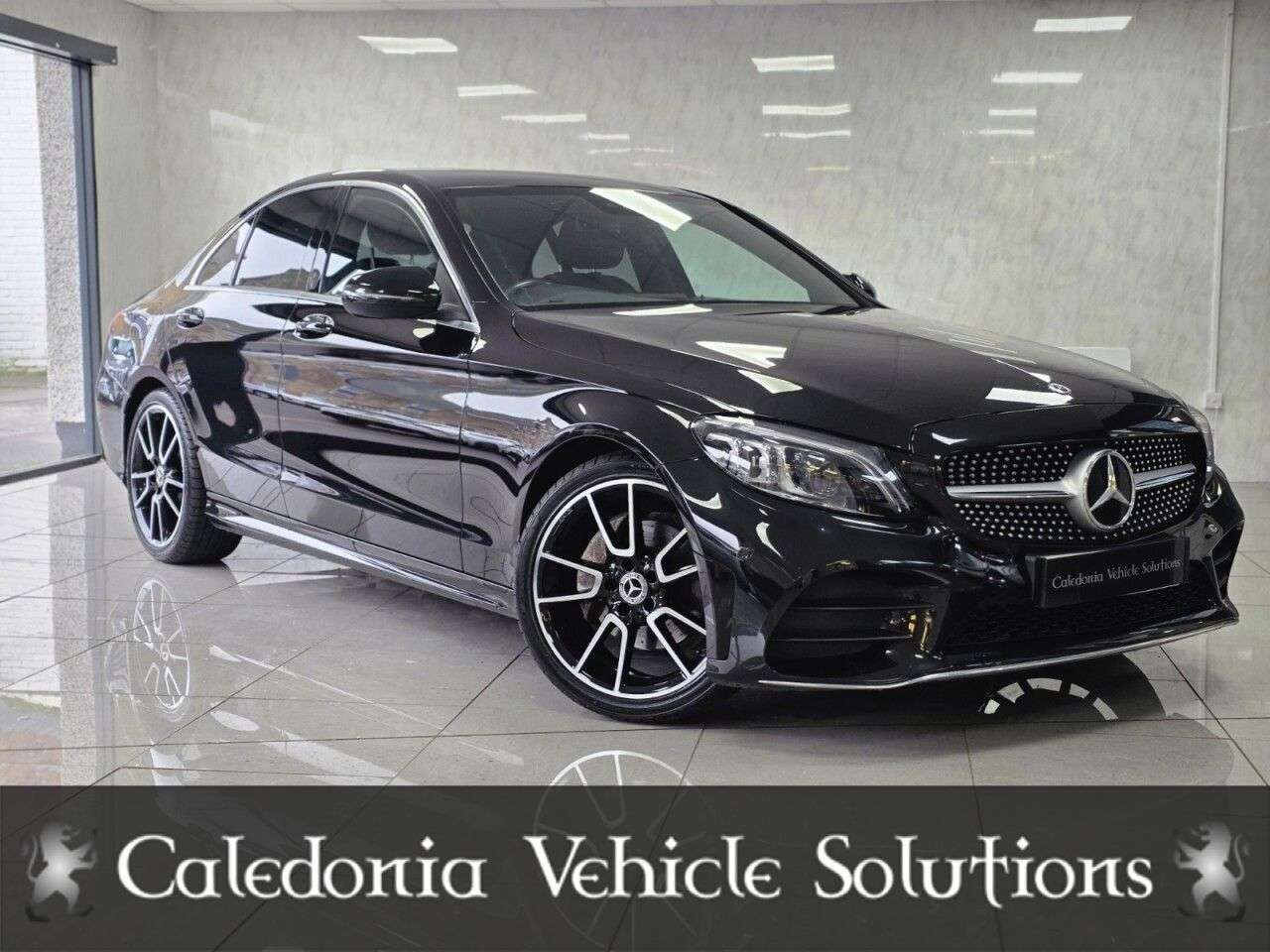 A 2020 MERCEDES-BENZ C-CLASS 2.0 C220d AMG Line (Premium) Saloon 4dr Diesel G-Tronic+ Euro 6 (s/s) (194 A 2020 MERCEDES-BENZ C-CLASS 2.0 C220d AMG Line (Premium) Saloon 4dr Diesel G-Tronic+ Euro 6 (s/s) (194