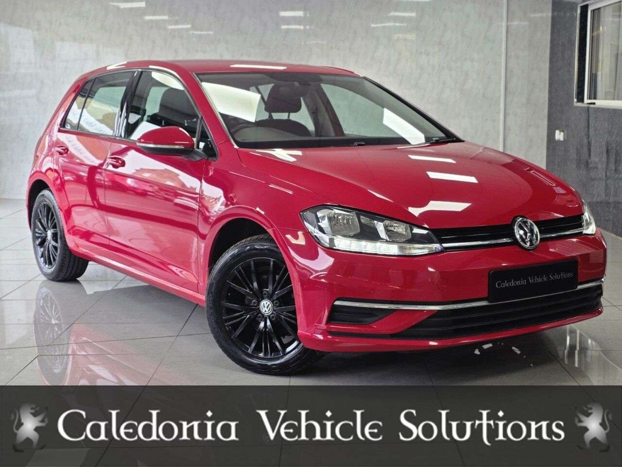 A 2017 VOLKSWAGEN GOLF 1.0 TSI SE Nav Hatchback 5dr Petrol Manual Euro 6 (s/s) (110 bhp) A 2017 VOLKSWAGEN GOLF 1.0 TSI SE Nav Hatchback 5dr Petrol Manual Euro 6 (s/s) (110 bhp)
