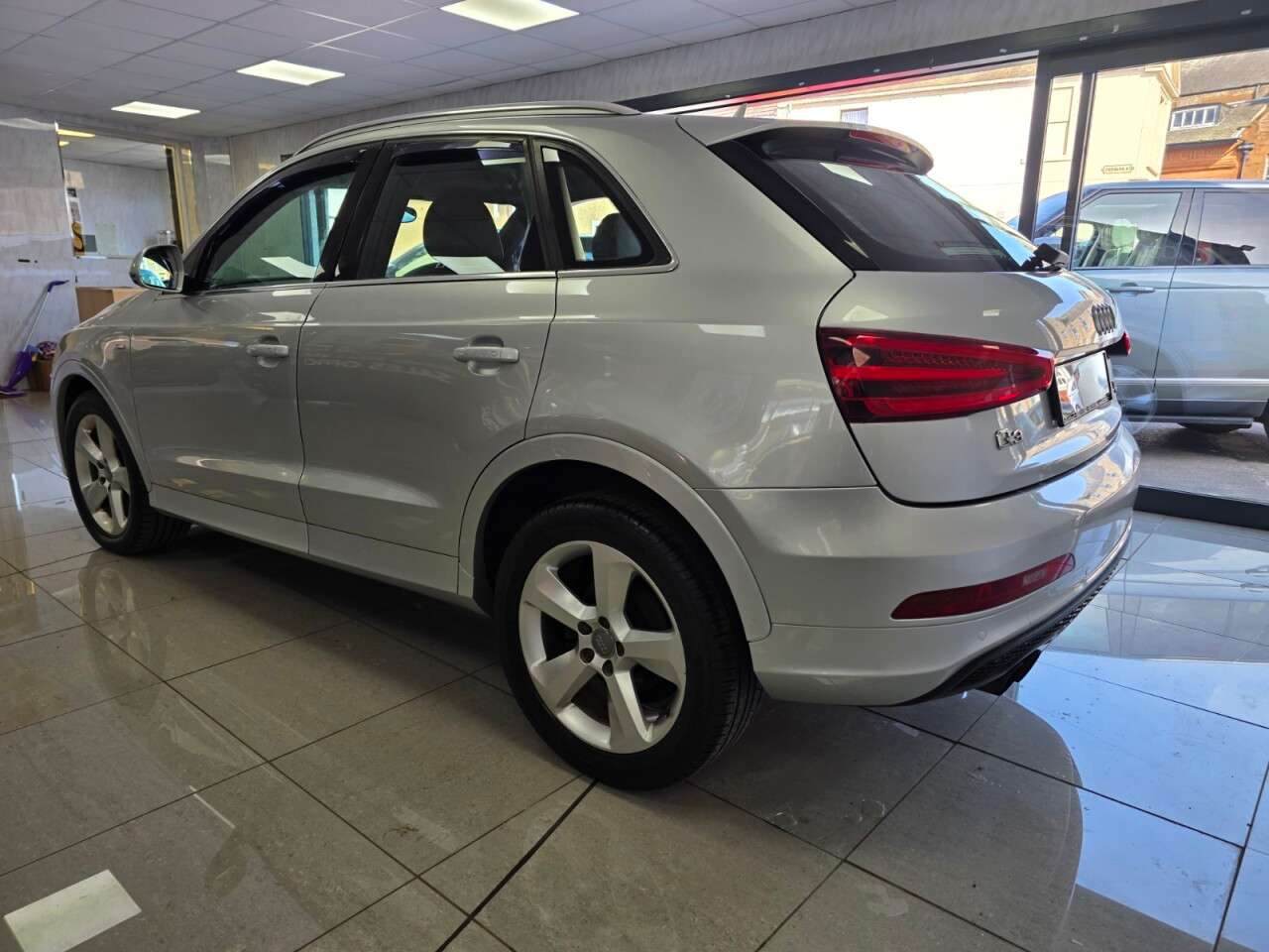 2012 AUDI Q3 2012 AUDI Q3